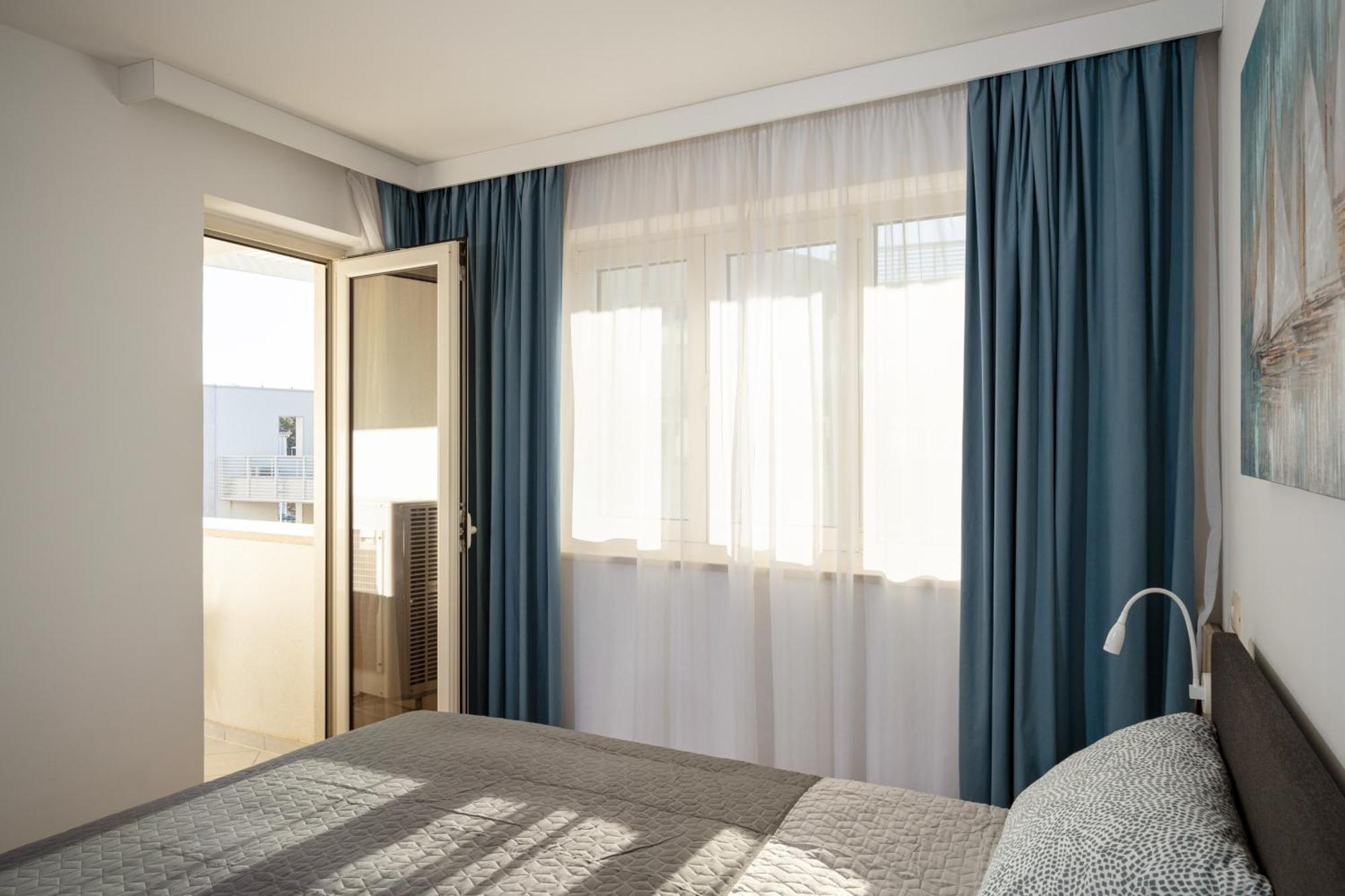 Humagum Sea View Apartment - Garden Palace Умаг Экстерьер фото